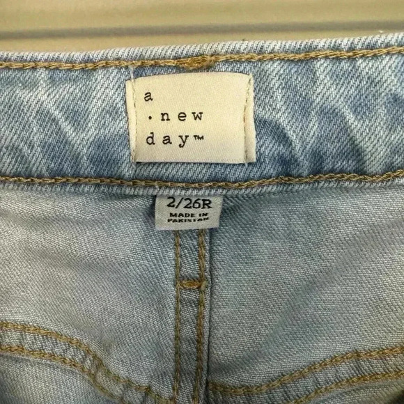 A New Day Jeans Women's 2/26 Wide Leg Baggy Light Wash Stretch Denim - Picture 7 of 10